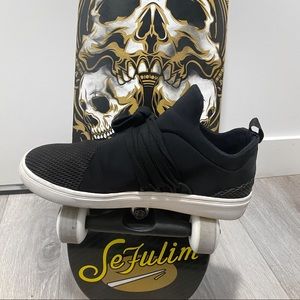 Steve Madden Black Sneaker Size 8